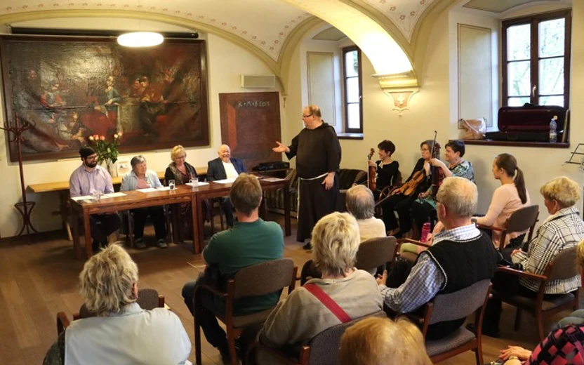Pocta Třeboňské Madoně Seifertovy básně u Kapucínů