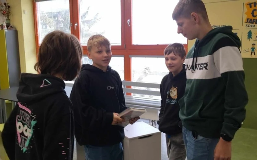 23.4.2024 ZŠ Lerchova, 7.B: Novináři, reportéři