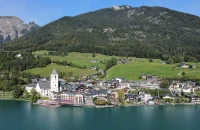 St._Wolfgang_im_Salzkammergut_-_Ortsansicht.JPG