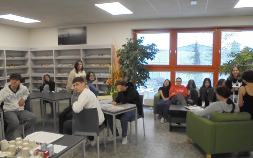 30.3.2026 ZŠ Lerchova, 8.C: Knihovna známá neznámá