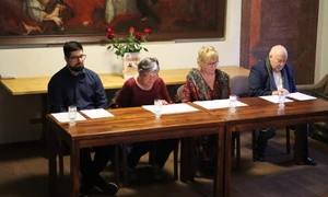 Pocta J. Seifertovi - Kapucínský klášter
